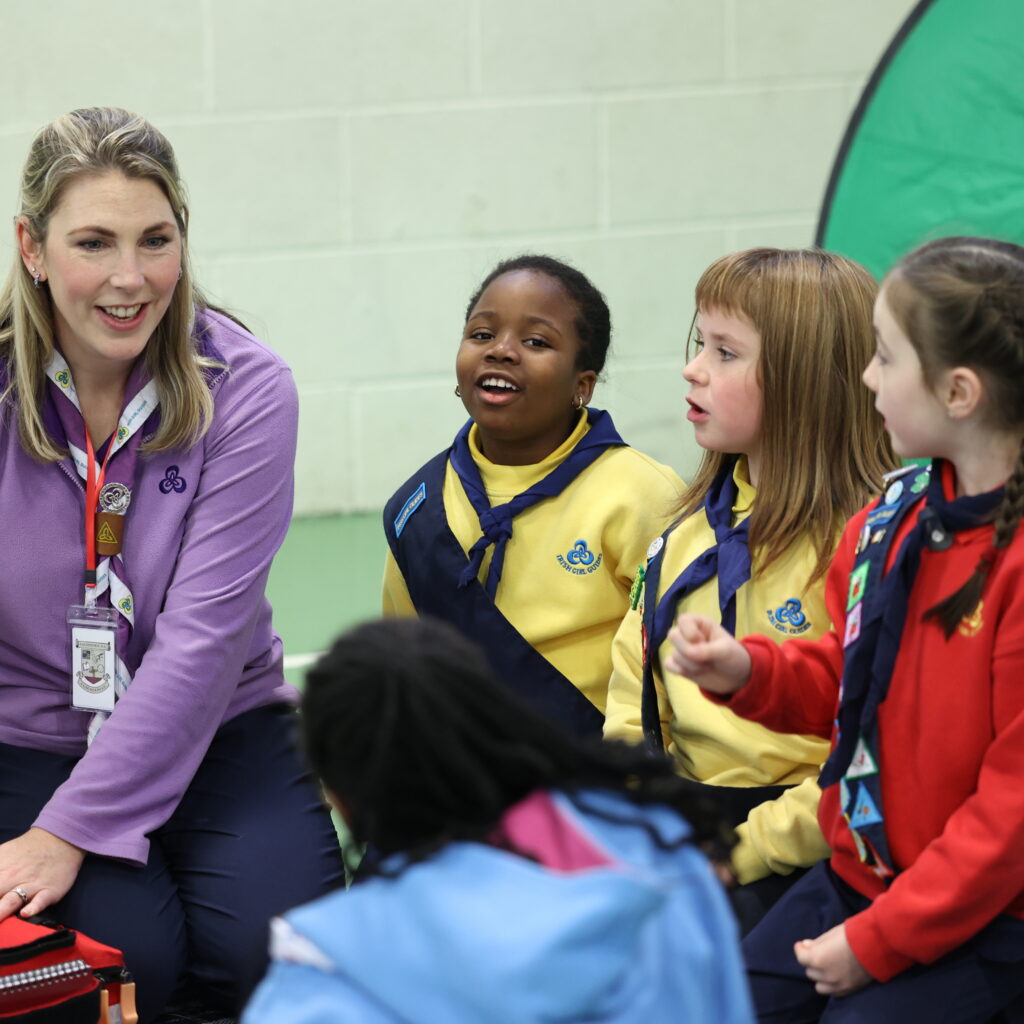 Irish-Girl-Guides-Leader-Ladybird-Brownies-Guides