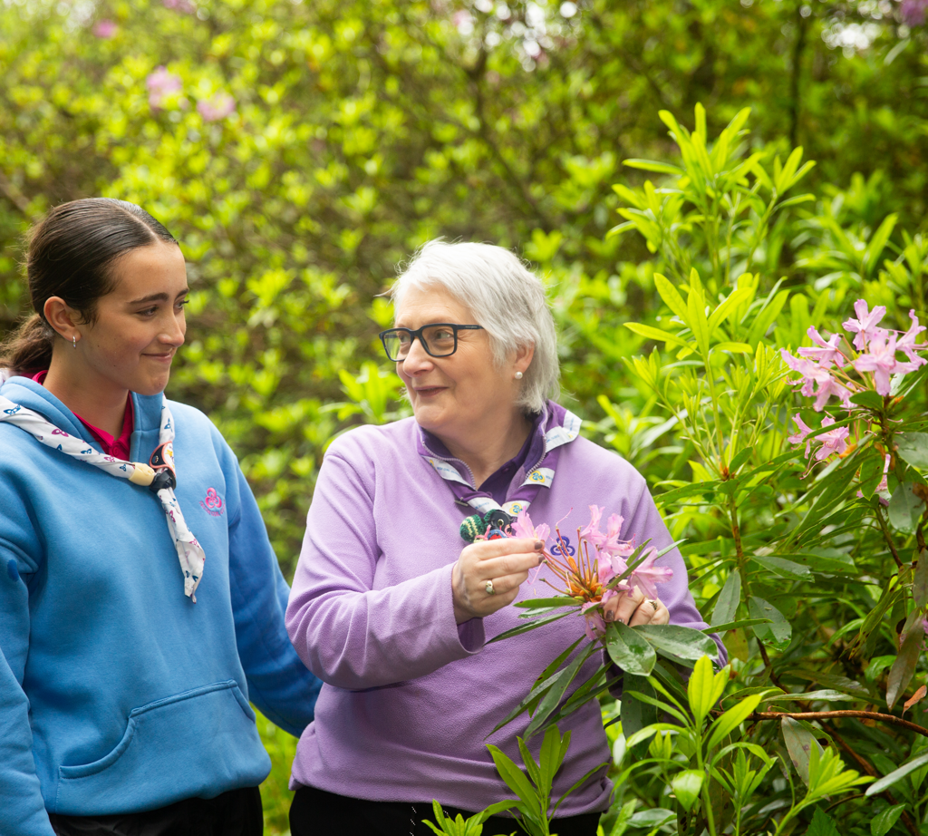 115 years - Irish Girl Guides - Guide and Leader